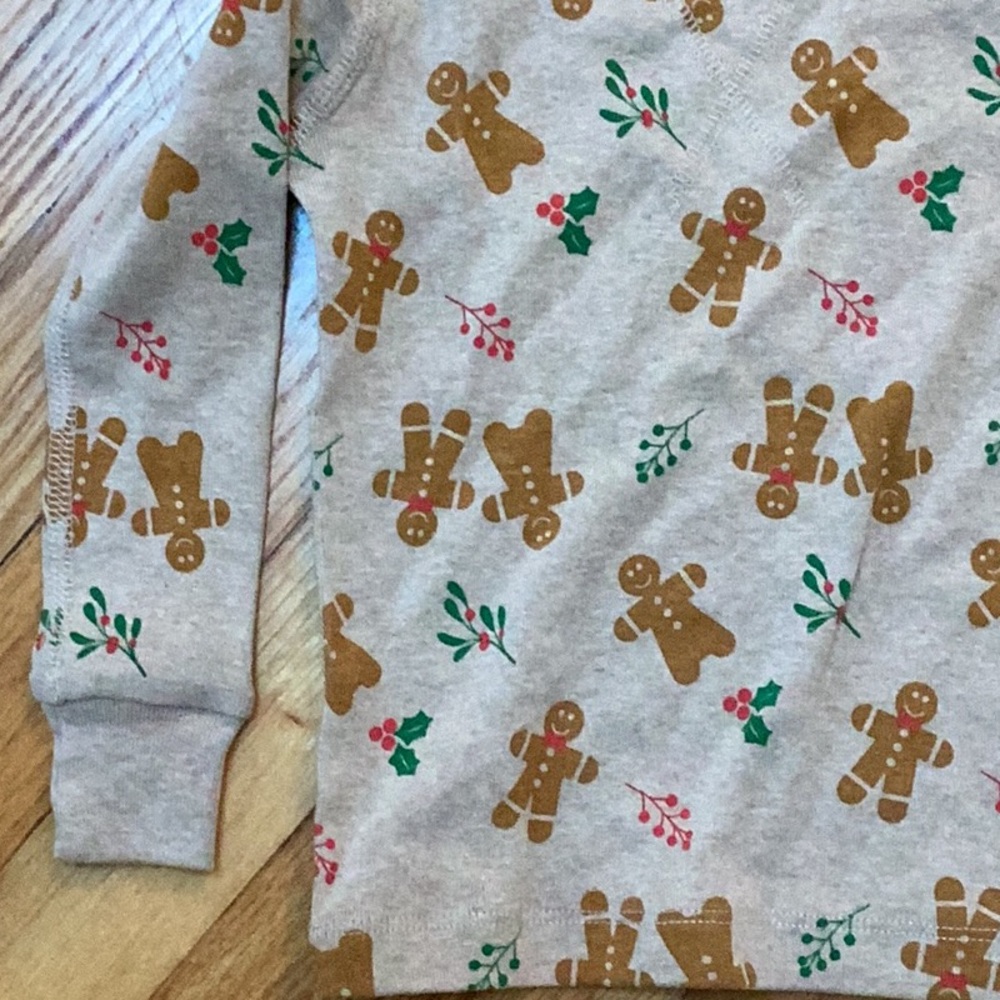 PACT organic cotton gingerbread pajama set size 2t - Picture 4 of 8